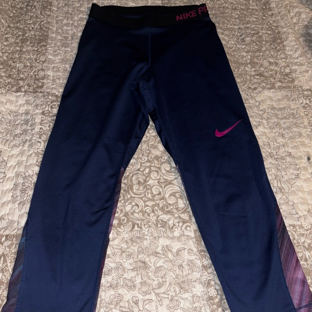 Nike women’s Dark Blue Leggings with Pink Accents
